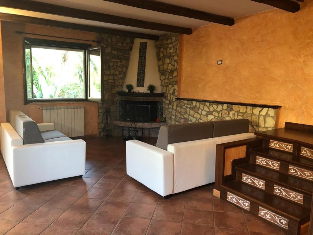 Villa Jari Carini Εξωτερικό φωτογραφία
